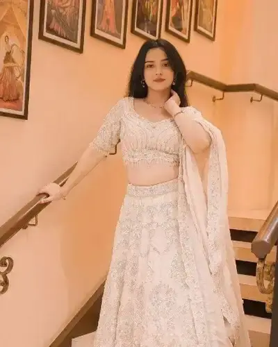 Escort Navelim